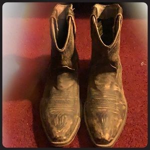 Woman’s roper boots